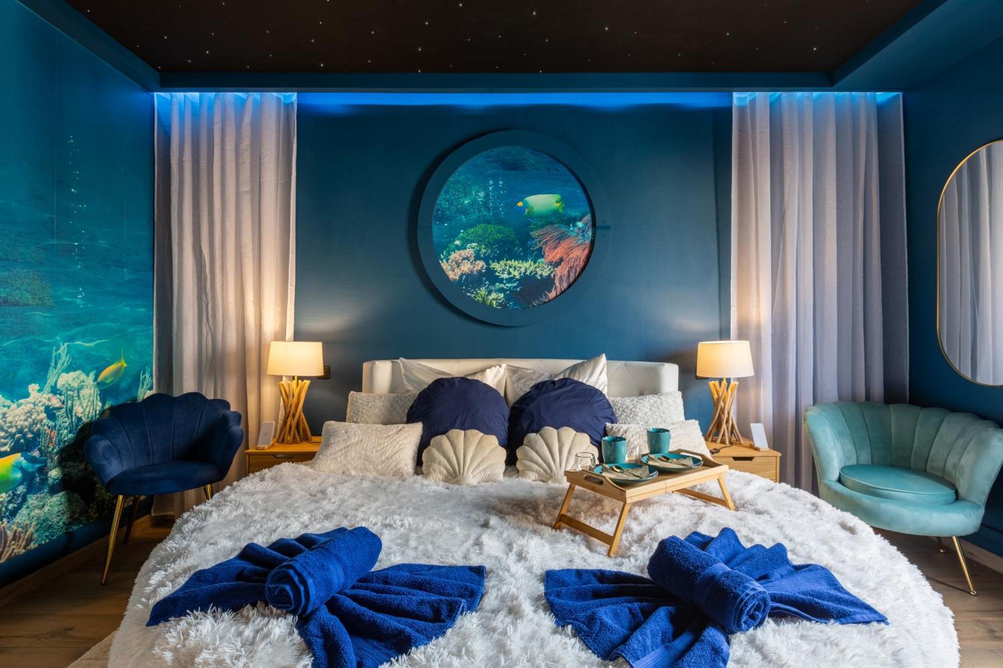 Lit Rond Tres Grand Et Confortable - Garage Possible Ou Parking Gratuit Rue - Gare 2 Min Et Ville 4 Min En Tram - Ciel Etoile - Netflix Videoprojecteur - Luxe Et Evasion Strasbourg Luaran gambar
